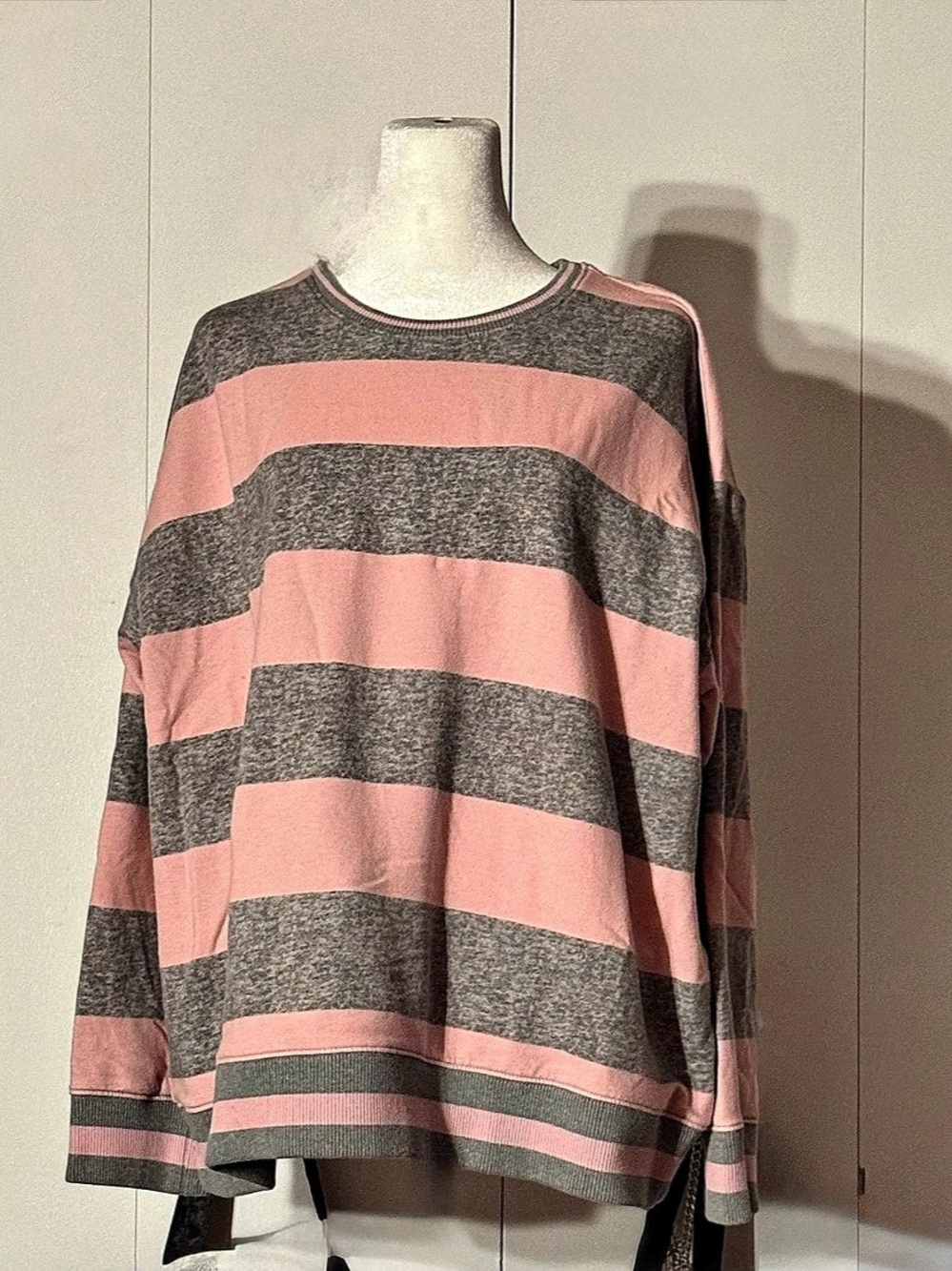 Torrid Striped Sweatshirt in Pink & Gray Size 1